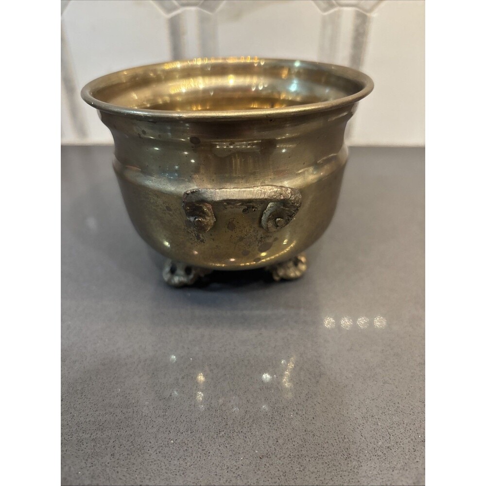 Vintage Brass Pot With Cast Brass Handles And Feet - Made In India - Picture 3 of 8